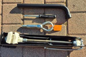 Cric Kit auto Opel Zafira nuovo