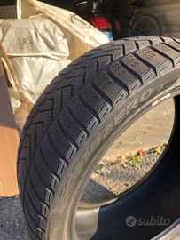 4 gomme Pirelli Sottozero 225/40R18 a100€