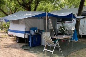 Combi Camp Family - carrello tenda automatico