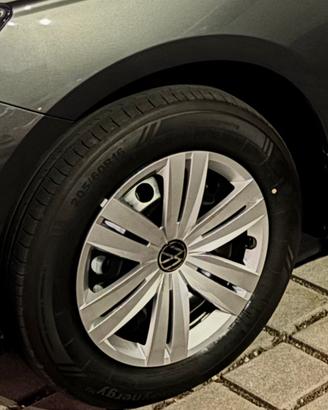 gomme nuove  205-60-R16 del 2026