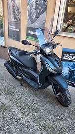 Piaggio Beverly 300 S Hpe