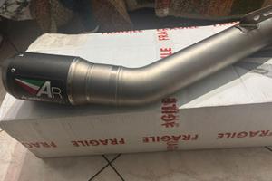 Scarico cb/cbr 650r