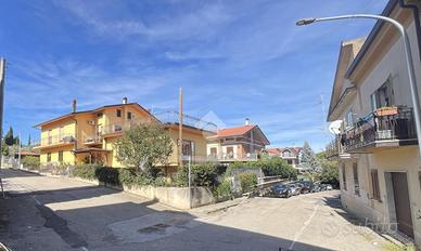 2 LOCALI A SAN GIORGIO DEL SANNIO