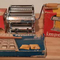 Macchina per pasta e ravioli Imperia con accessori