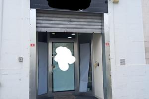 Locale commerciale e artigianale