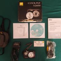 Nikon Coolpix S2600, Digital Compact Camera.