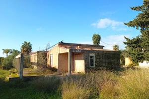 Villino allo stato rustico - Rif. 374