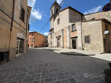 4 LOCALI A CANTIANO