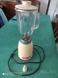 Frullatore  Mod. JUMBO Quick Mill Omre color Panna