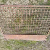 Grosso cancello da sistemare e riverniciare