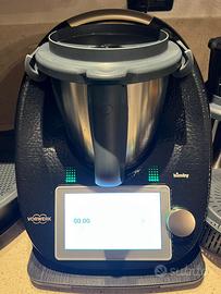 Bimby nero tm6 anno 2024 con accessori