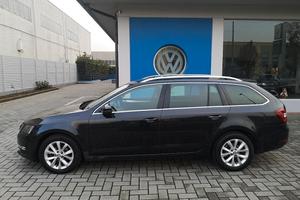 Skoda Octavia 1.6 TDI CR 115 CV DSG Wagon Executiv