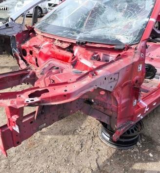 Alfa romeo giulia scocca per taglio lamiera
