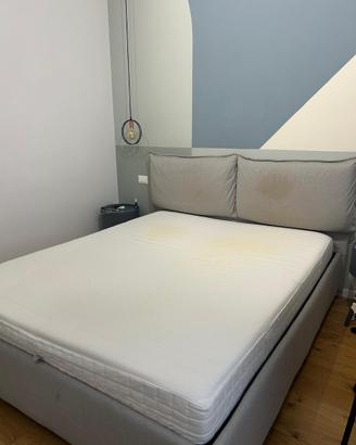 Letto matrimoniale con contenitore Ikea