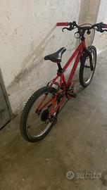 B'TWIN Bicicletta bambino rossa con cambio