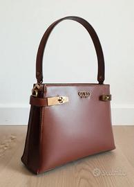 Borsa rigida da spalla marrone autunnale Guess