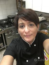 Cuoca bar tavola calda