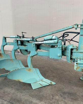 Aratro trivomere Nardi non stop