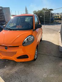Microcar elettrica ZHIDOU – ideale per città e ZTL
