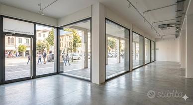 Spazio Commerciale di Prestigio ad Abano