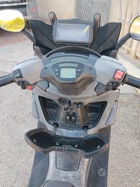 scooter piaggio x9 500