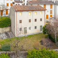 CASA DI CORTE A BADIA CALAVENA