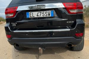 Jeep grand cherokee overland con gancio traino