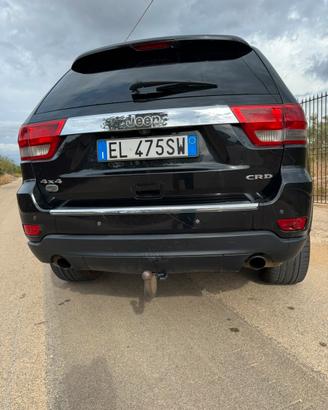 Jeep grand cherokee overland con gancio traino