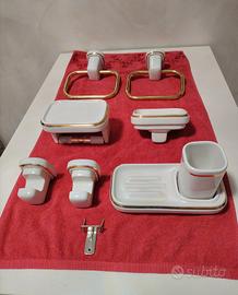 Set completo di accessori x bagno 