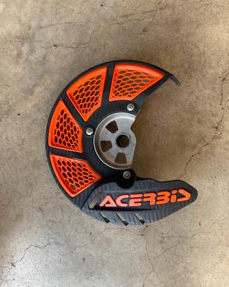 Paradisco anteriore acerbis