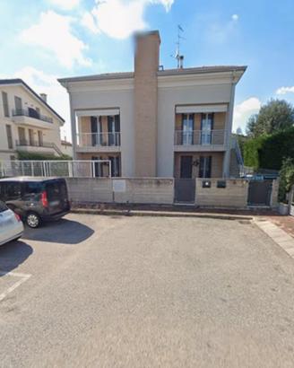 Città giardino: Quadrilocale via bedford Rovigo