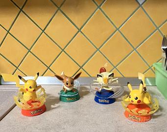 Collezione pokemon completa maxi sorpresa