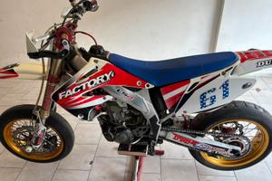 Honda CRF supermotard 450