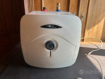 Scalda acqua elettrico Ariston Storm 30l