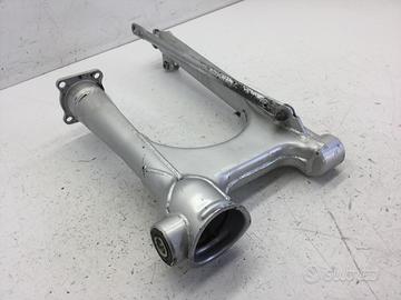 YAMAHA XV VIRAGO 750 FORCELLONE POSTERIORE E ASTA 