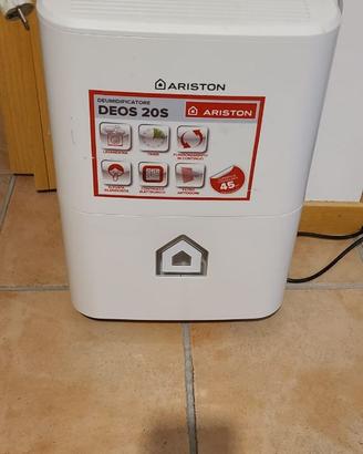 DEUMIDIFICATORE ARISTON NUOVO MAI USATO