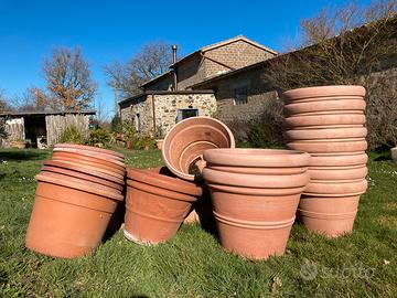 Vasi grandi in resina