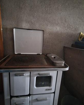 Stufa a legna Zoppas vintage