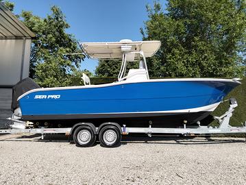 Sea Pro 238 Center Console