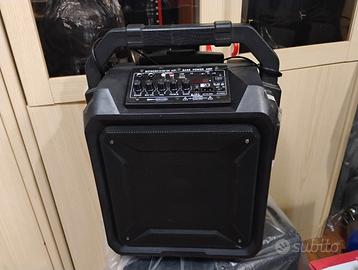 piccola cassa amplificata Bomaker
