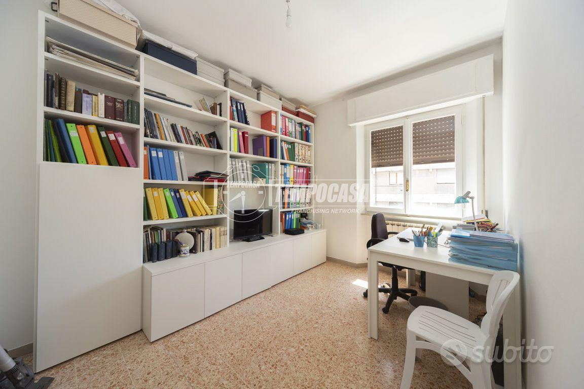Ampio Quadrilocale in zona servita - Altro