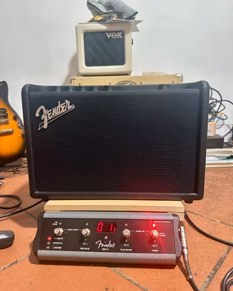 Amplificatore fender GT-40 40W + Footswitch MGT-4