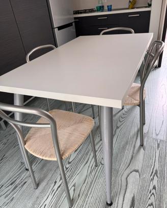 Tavolo + 4 sedie Calligaris