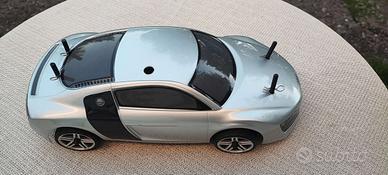 AUDI R8 REVELL – MODELLO ELETTRICO 1:16 - NUOVO