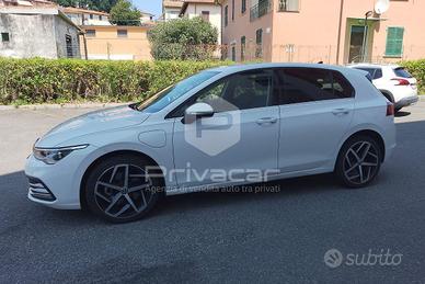VOLKSWAGEN Golf 1.4 TSI eHYBRID 204 CV DSG Style