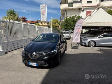 Renault Clio TCe 90 CV 5 porte Equilibre KM CERTIF