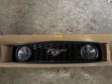 Mascherina Ford Mustang Originale con Fanali