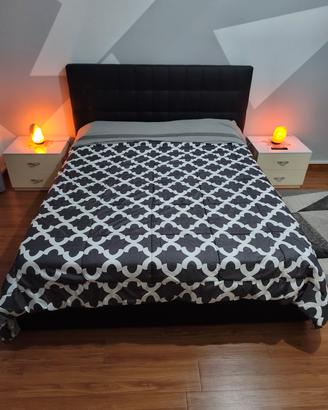 Letto matrimoniale 