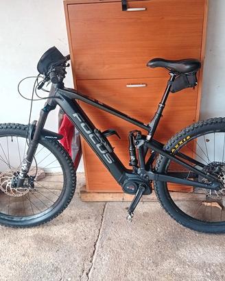 e bike  focus 