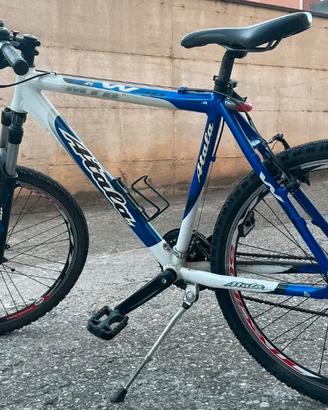 Bicicletta Mountain bike Atala